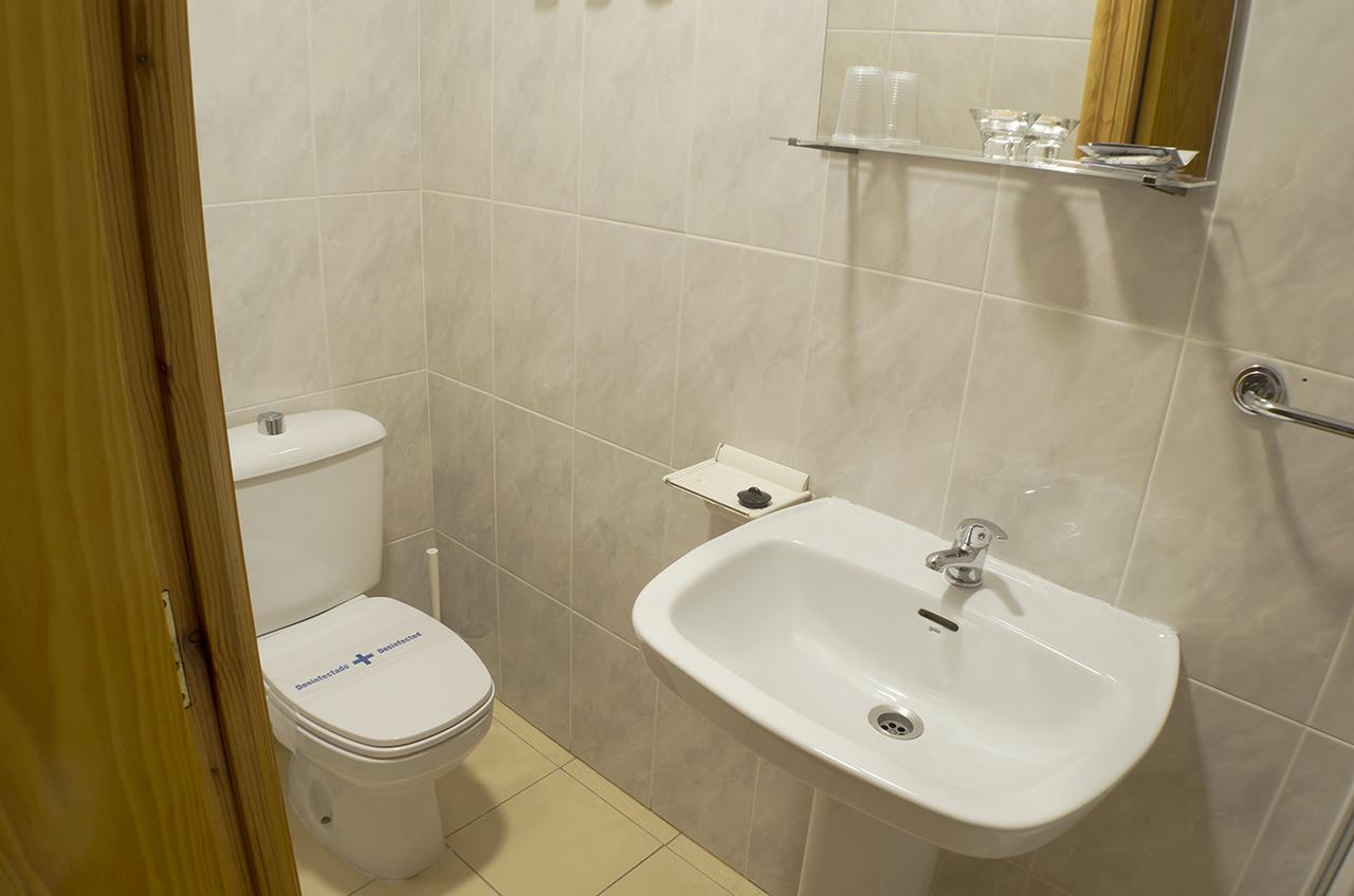Hostal Los Calatravos Alcañiz المظهر الخارجي الصورة