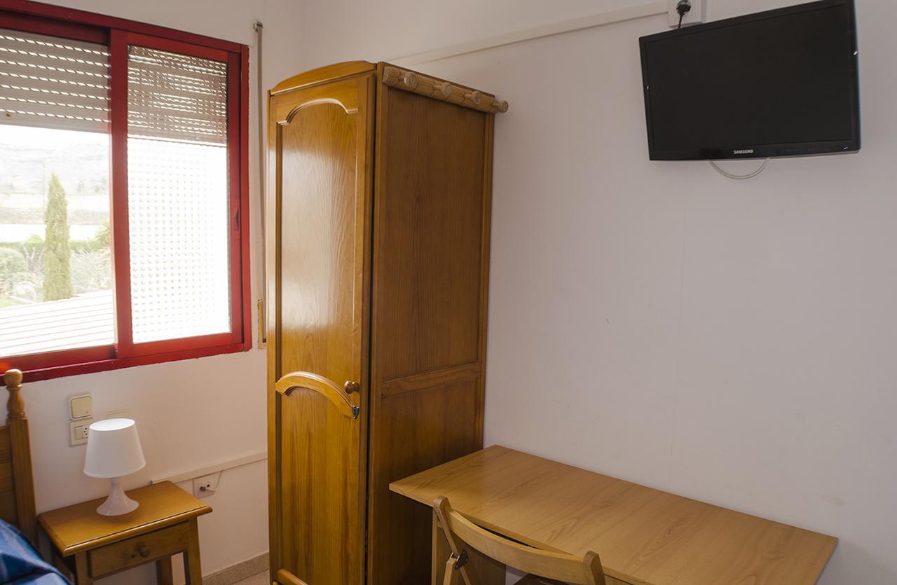 Hostal Los Calatravos Alcañiz المظهر الخارجي الصورة