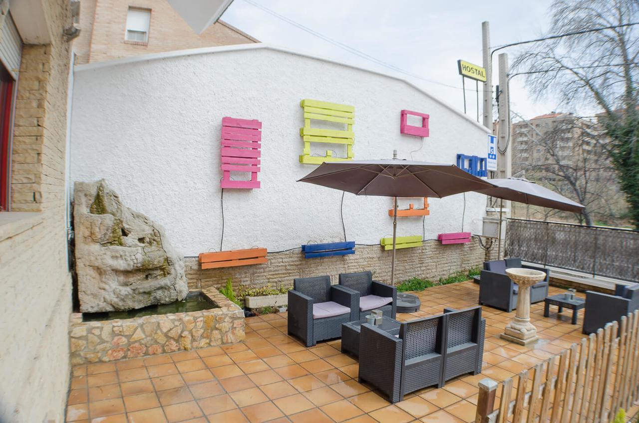 Hostal Los Calatravos Alcañiz المظهر الخارجي الصورة