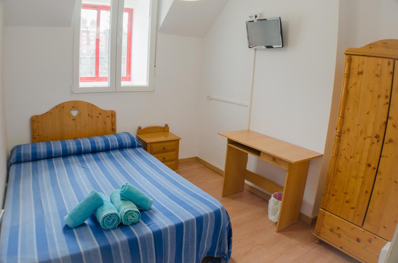 Hostal Los Calatravos Alcañiz المظهر الخارجي الصورة